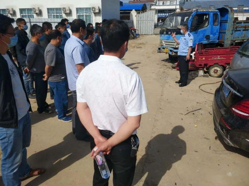 七進宣傳丨正陽交警開展駕駛人現場宣講，強化機動車駕駛員培訓