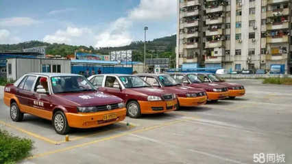 廣州市創(chuàng)豐機動車駕駛員培訓(xùn)南沙大涌分公司 專業(yè)駕駛培訓(xùn)服務(wù)解析